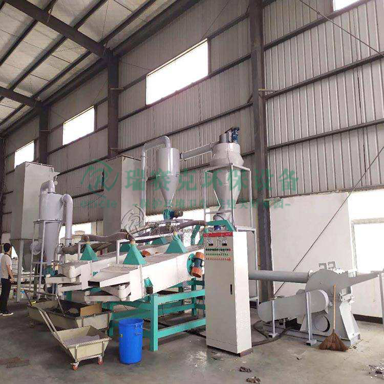 動(dòng)力電池裝機(jī)放量，回收再利用市場(chǎng)潛力十足。